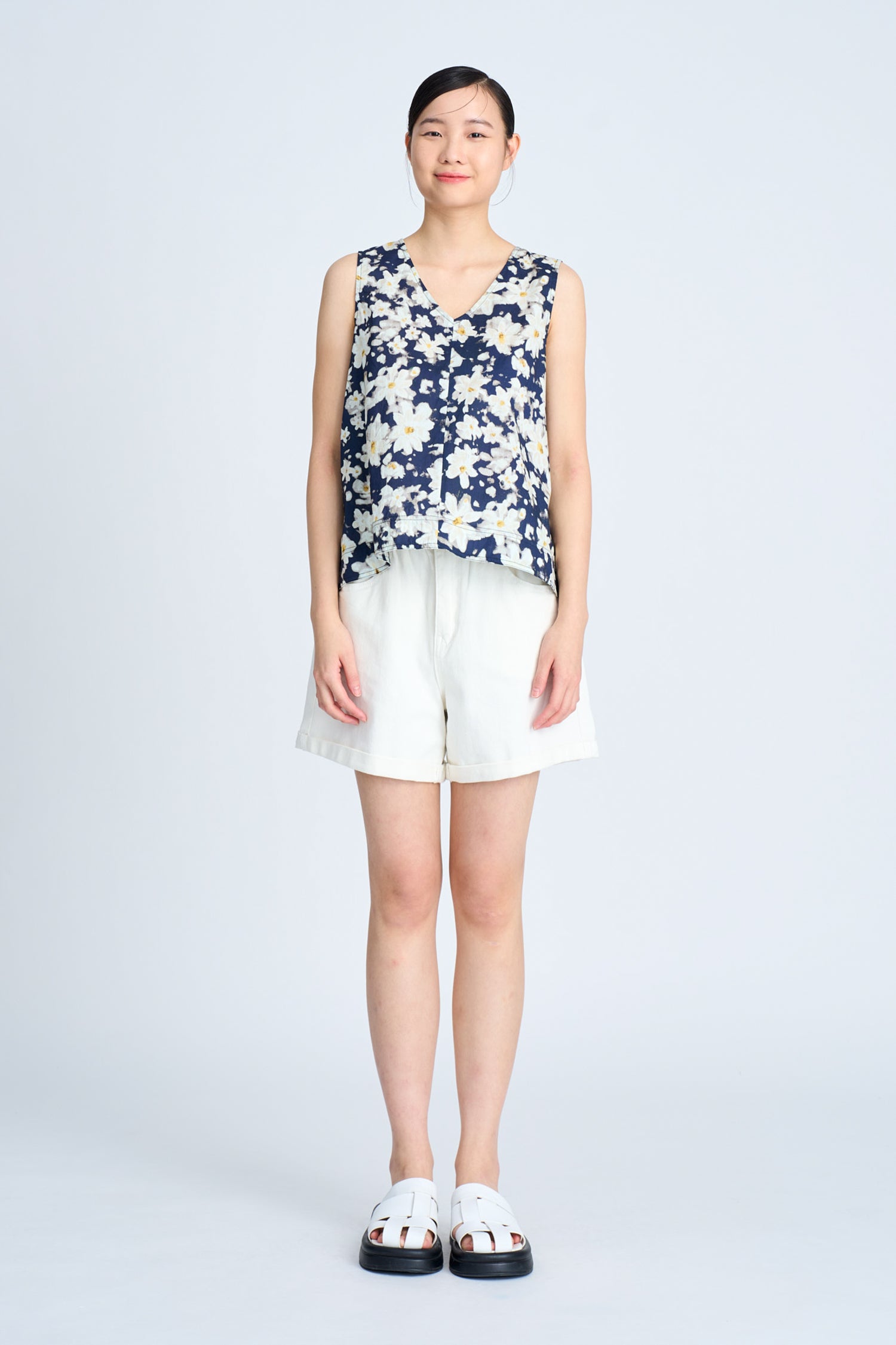 Floral V-Neck Blouse - Floral Navy