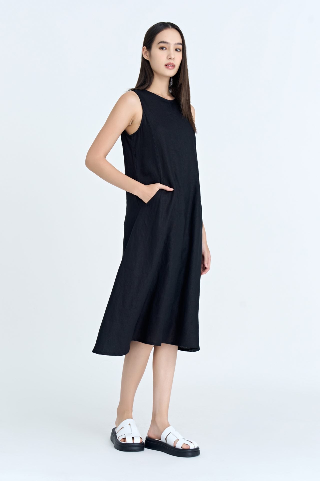 CDQ000971W-BLACK-2.jpg