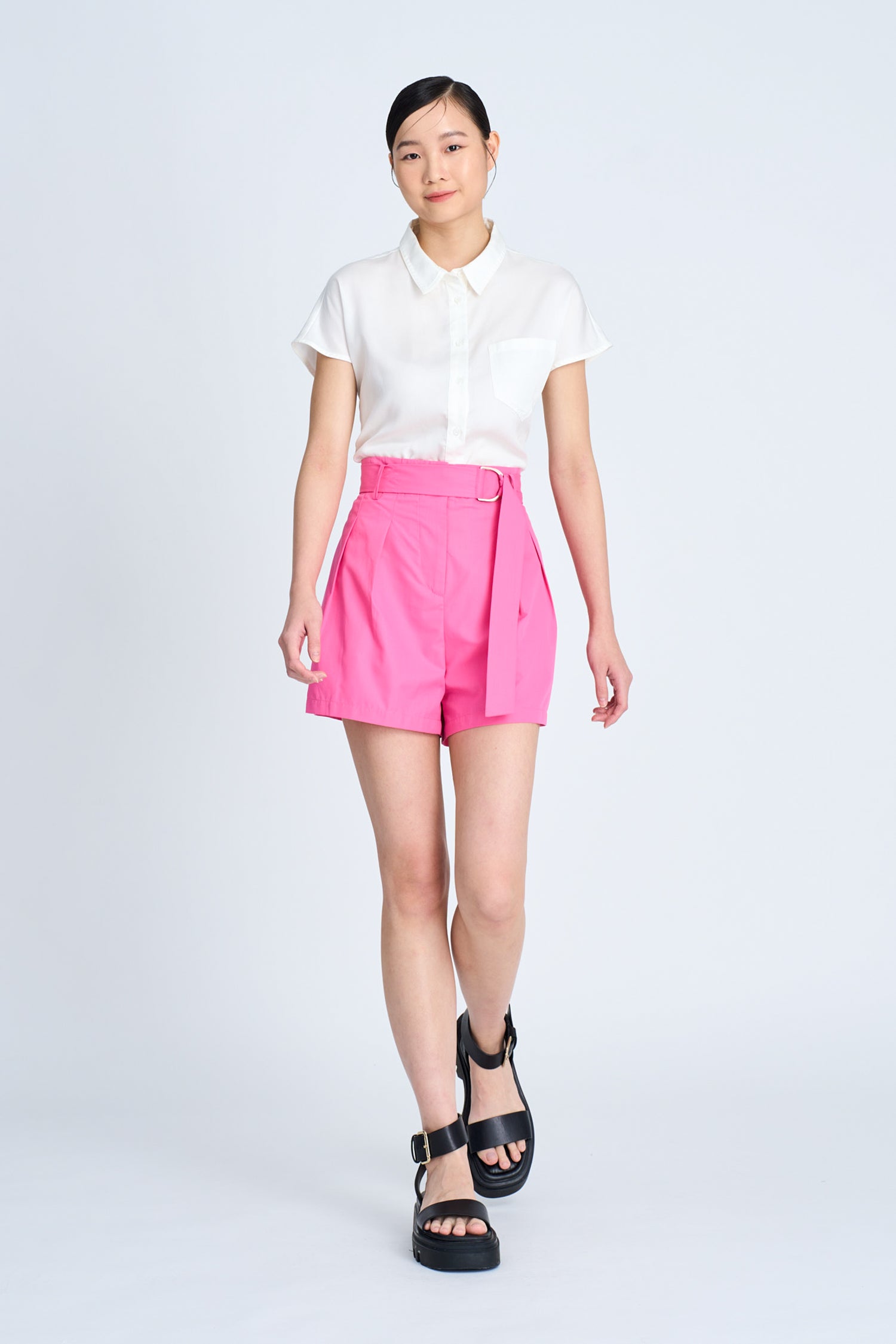 Pleated D-Rings Shorts - Pink