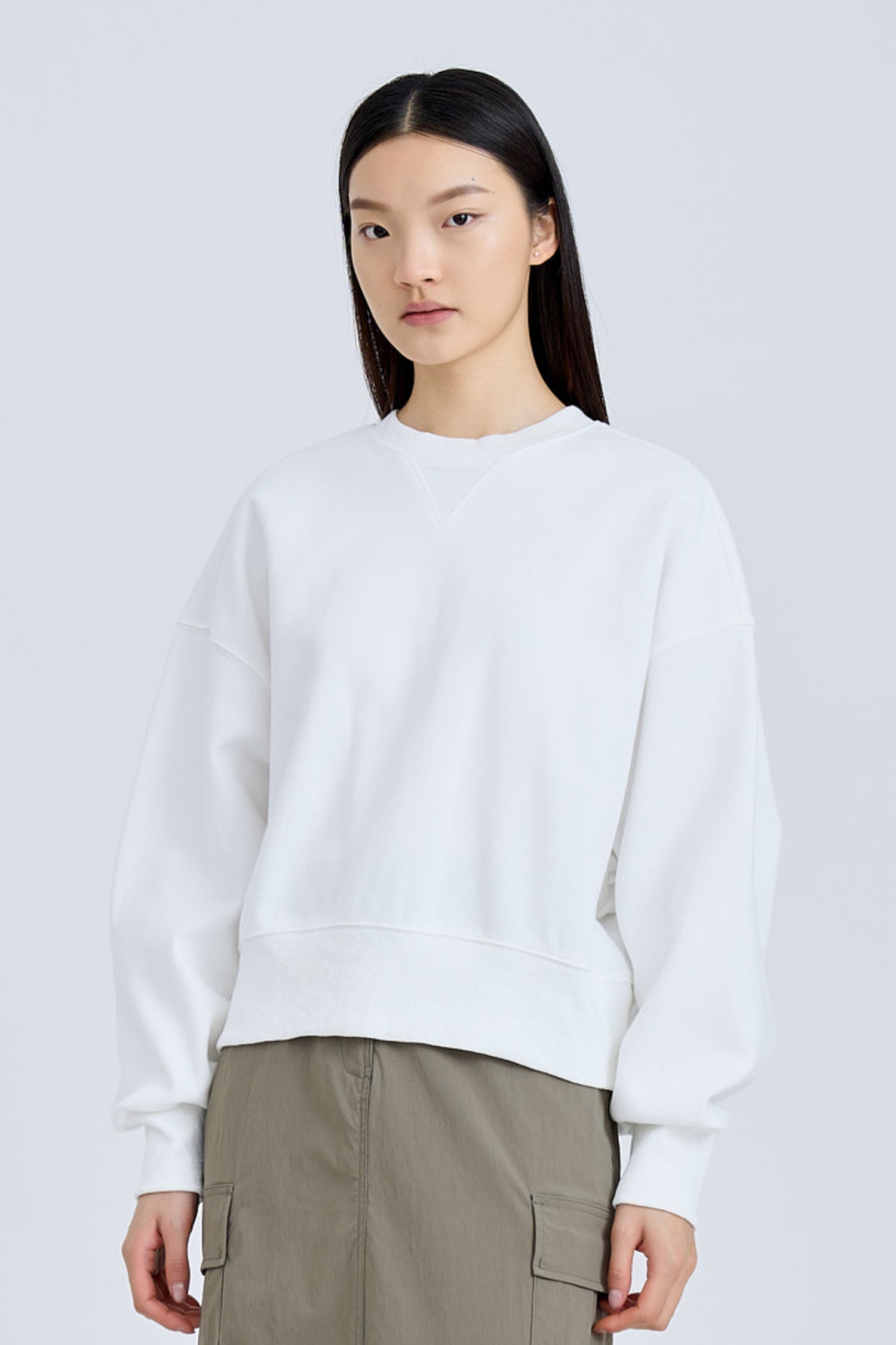 Long Sleeve Sweatshirt - Cream