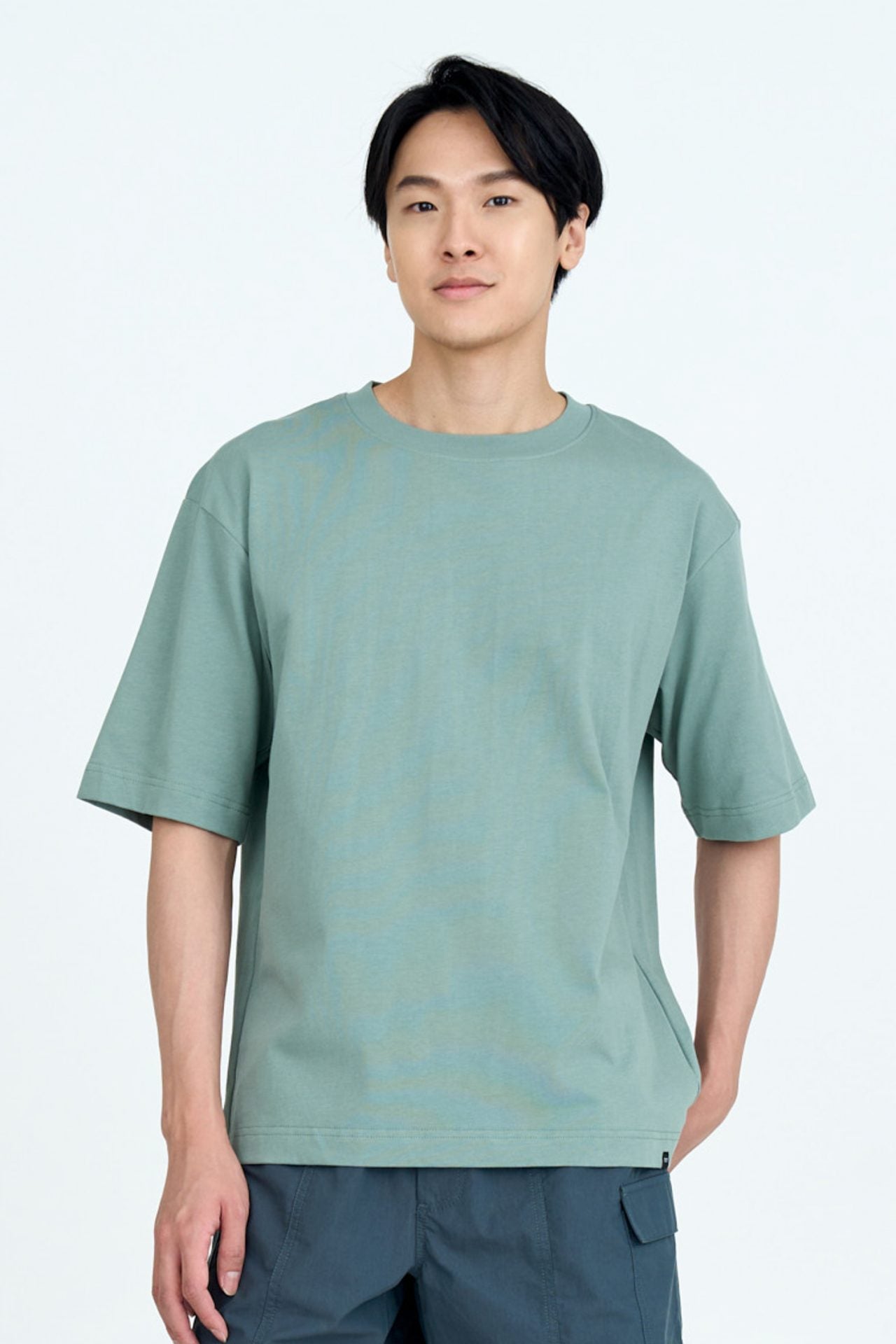 (B) Classic Relaxed-Fit Crew Neck Tee - Moss