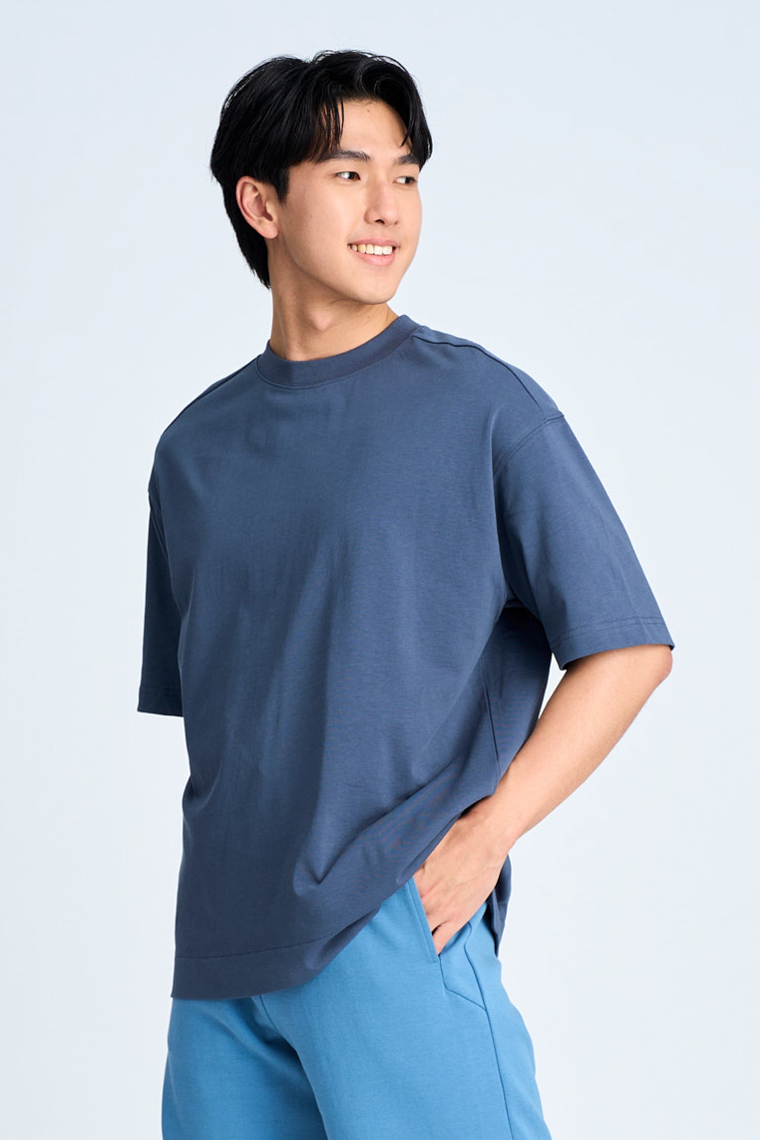 Oversized Fit “Rue de L&#39;Restyle“ Tee - Steel Blue