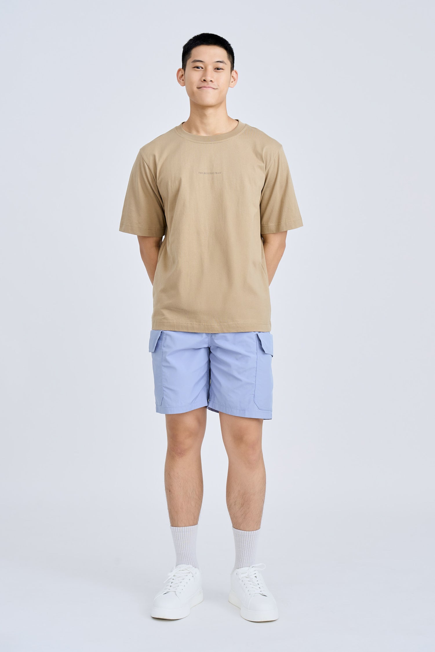 Jersey &quot;Resilience Equipment&quot; Graphic Tee - Khaki